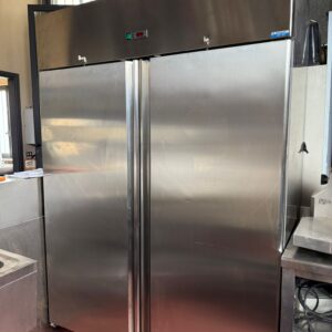 Armadio congelatore doppia anta 1400L – Tecnodom Made in Italy