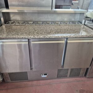 banco pizzeria frigo 3 porte + saladette 8 posti gastronorm (incluse)